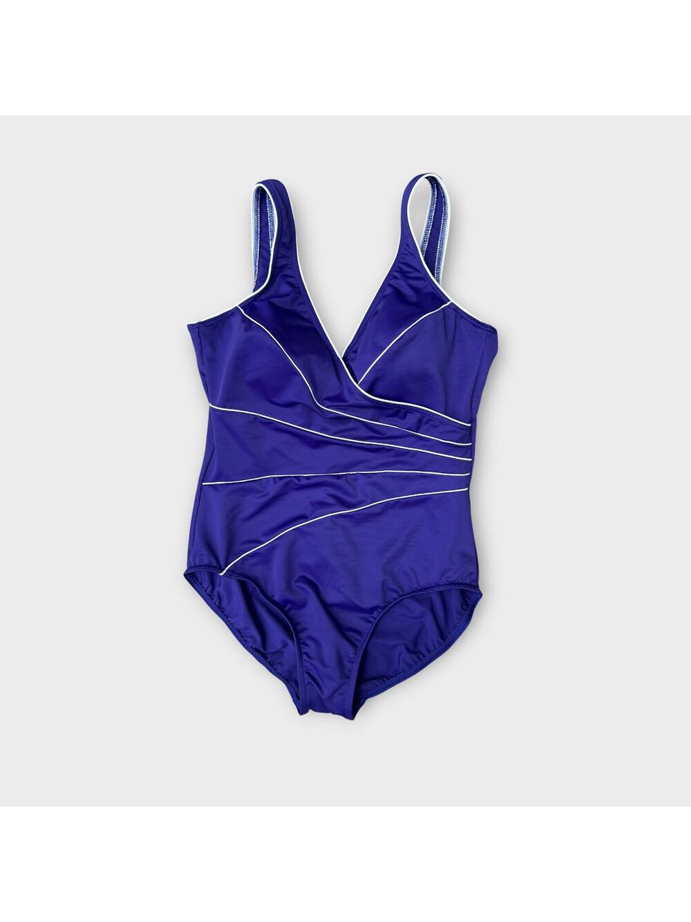 Miraclesuit Horizon One-Piece Swimsuit – Purple/White Women's Size 12 Beach